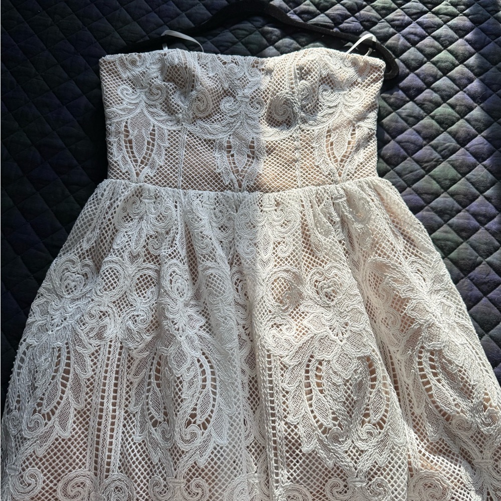 Dress the Population White Lace Strapless Dress